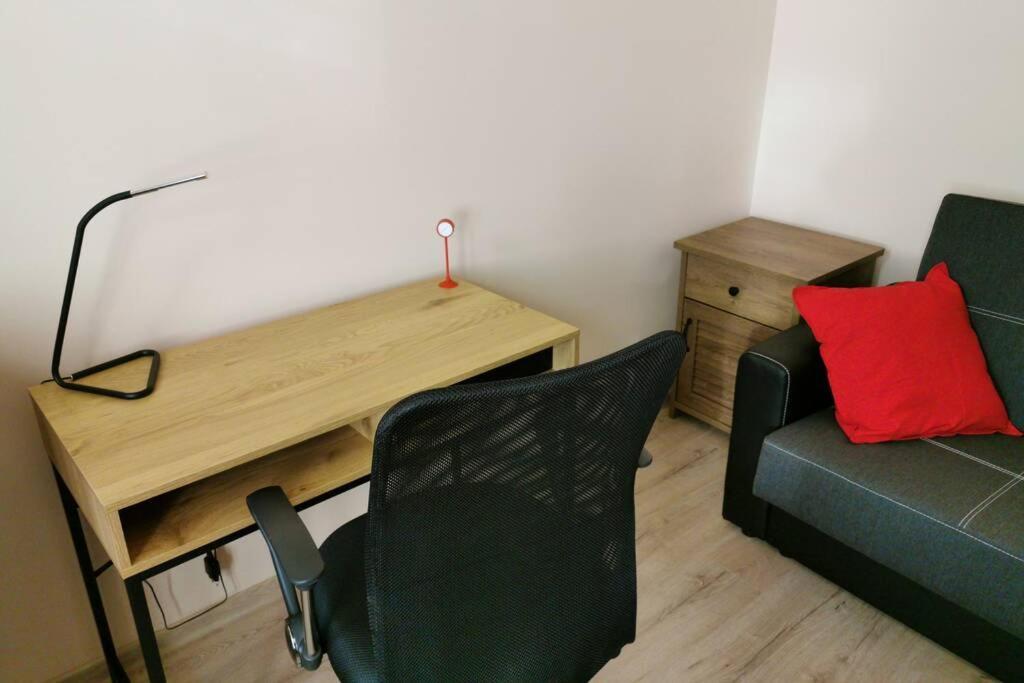 Studio Apartment